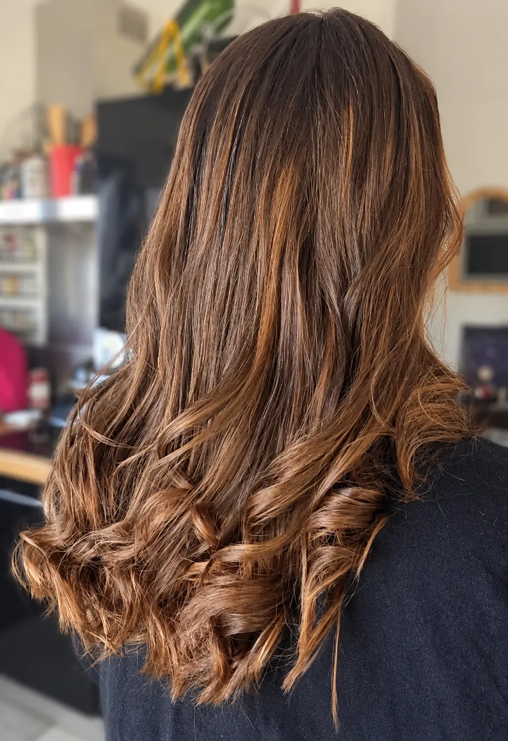 Mèches, balayage et reflets lumineux